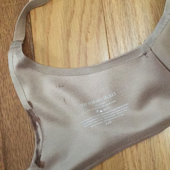 VS seamless Bra 34D - Picture 3 of 3